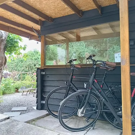 Kemp Gemuetliche Schlafhuette Niederorschel