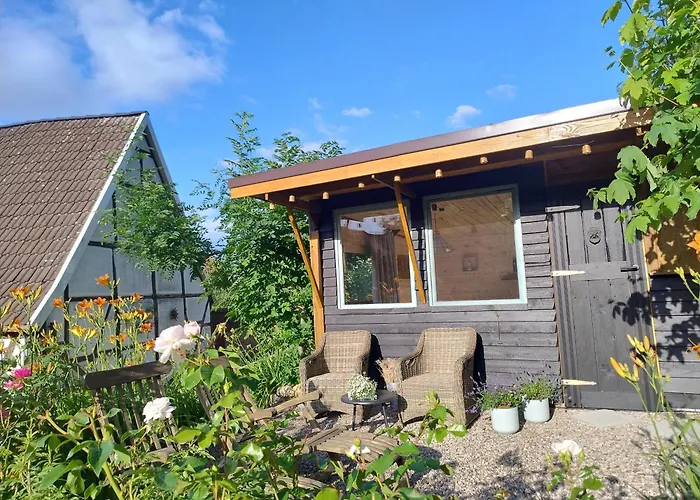 Gemuetliche Schlafhuette *